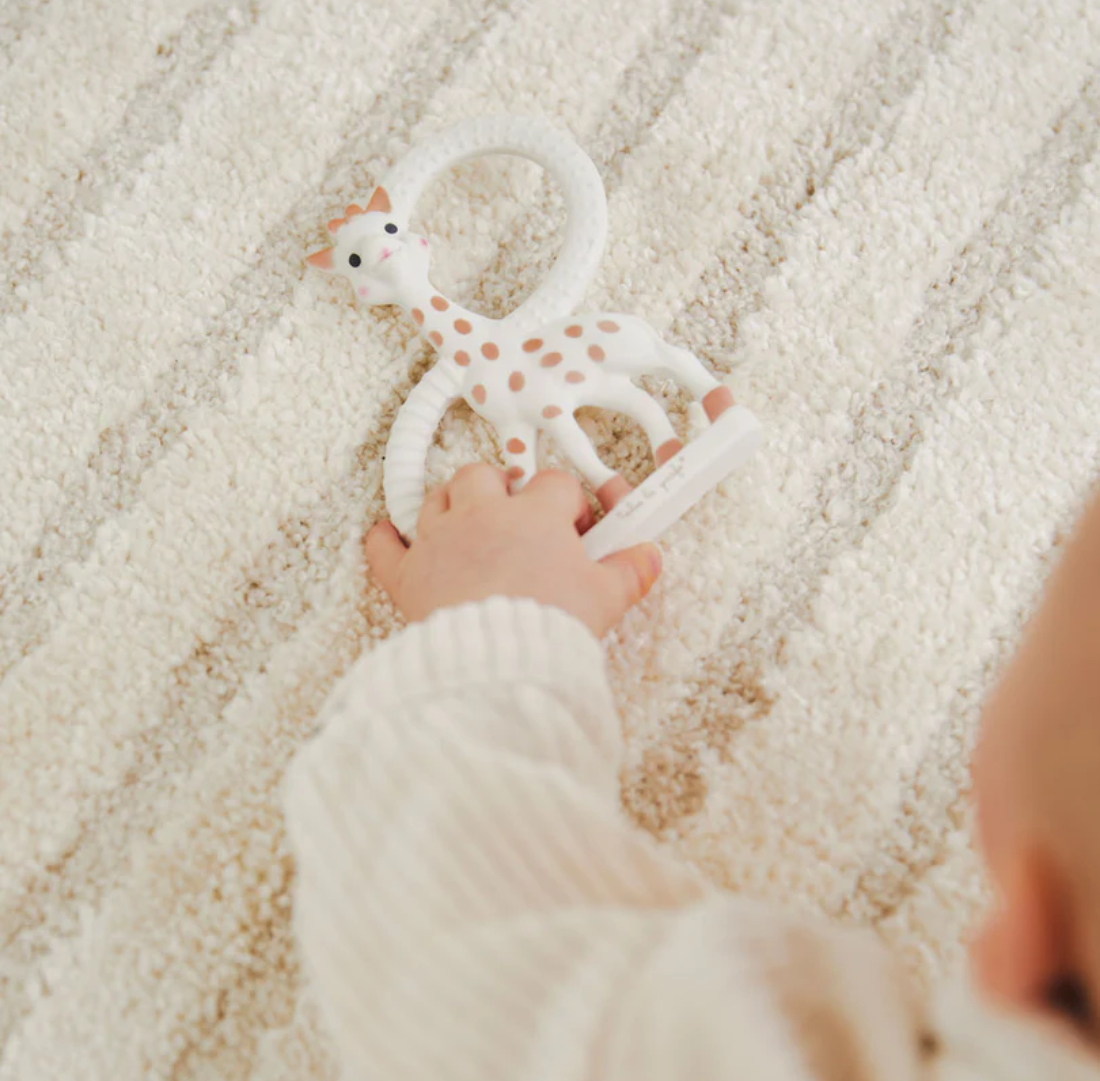 Sophie Teething Ring | IEUF Soft