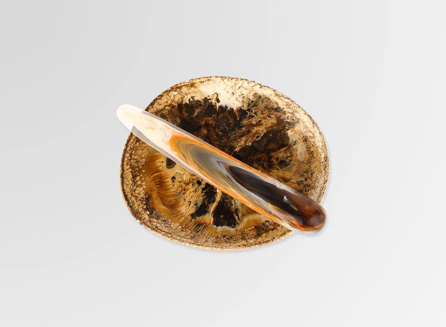 Stone Cheese Knife | Light Horn