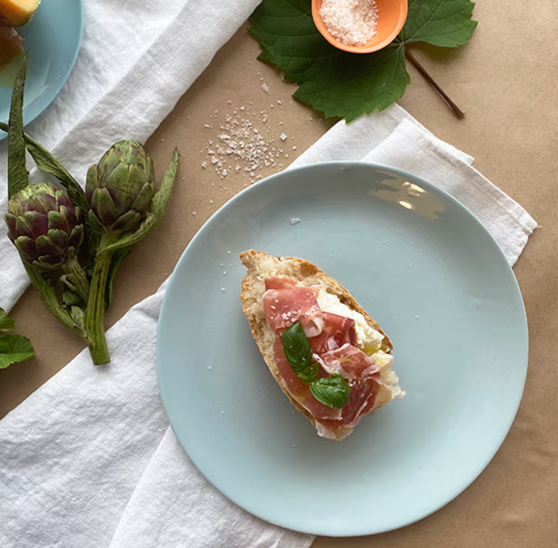 Flared Plate | Milk | Small