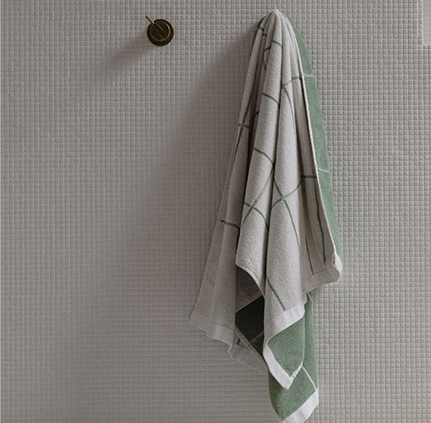 Bethell Bath Towel | Sage + Chalk