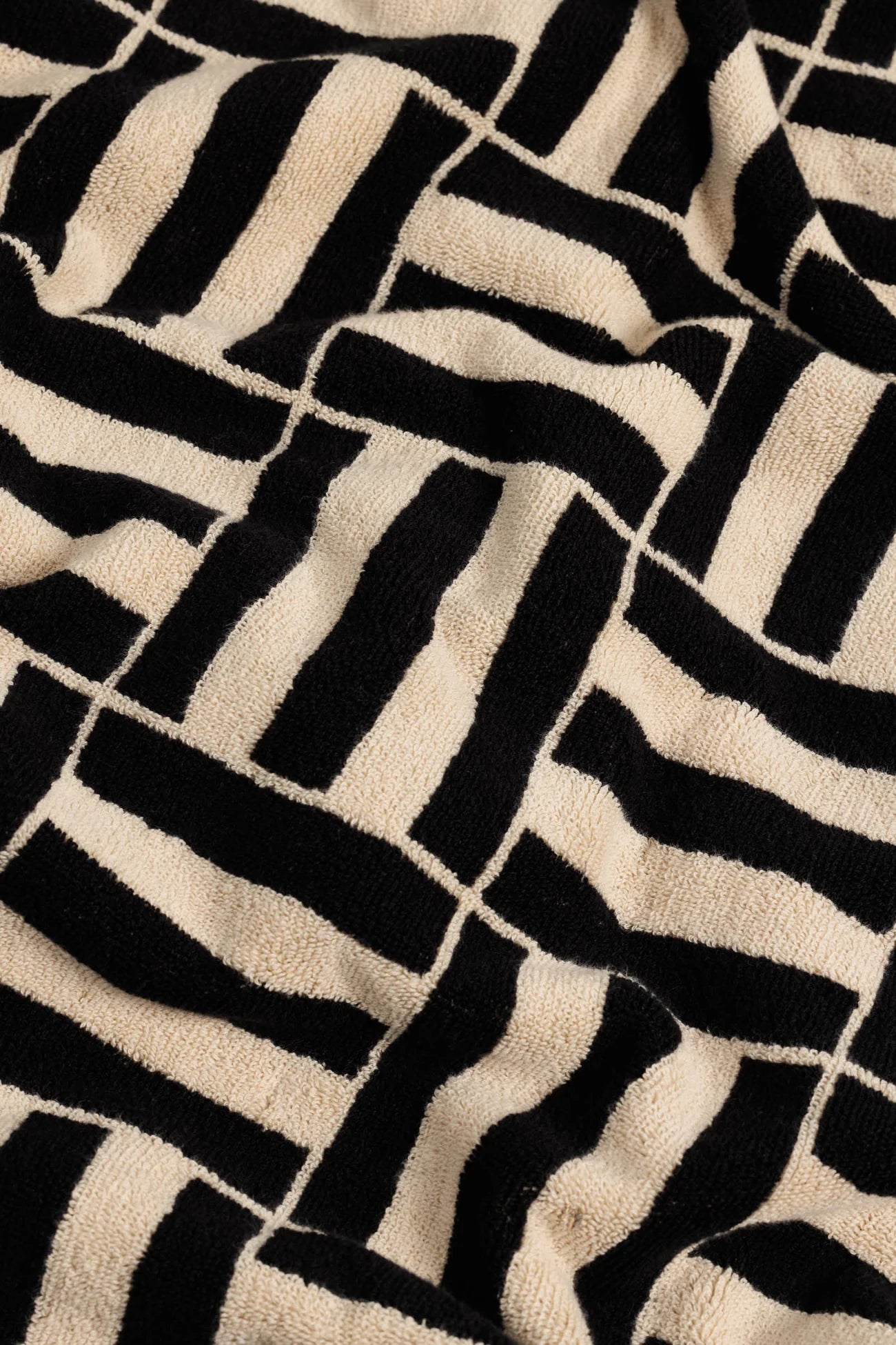 Willis Pool Towel |  Sand & Noir