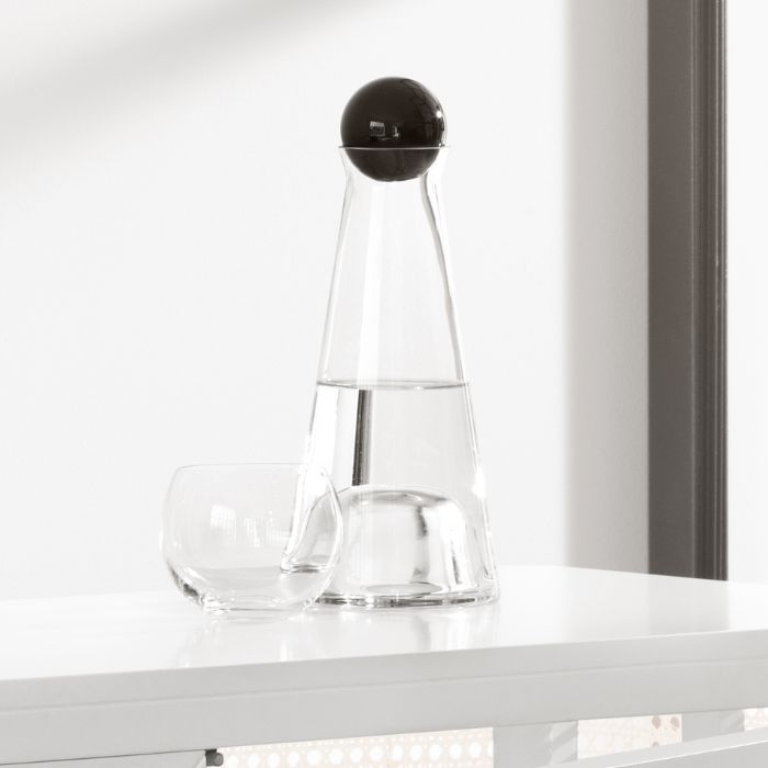 Fia Carafe | Black