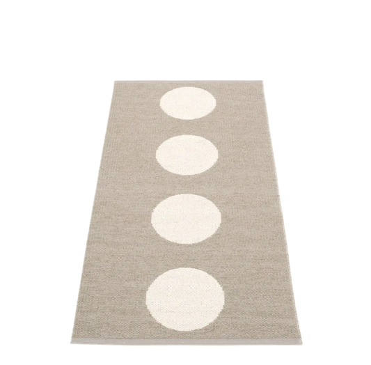 Vera Rug | Mud |  70 x 150cm