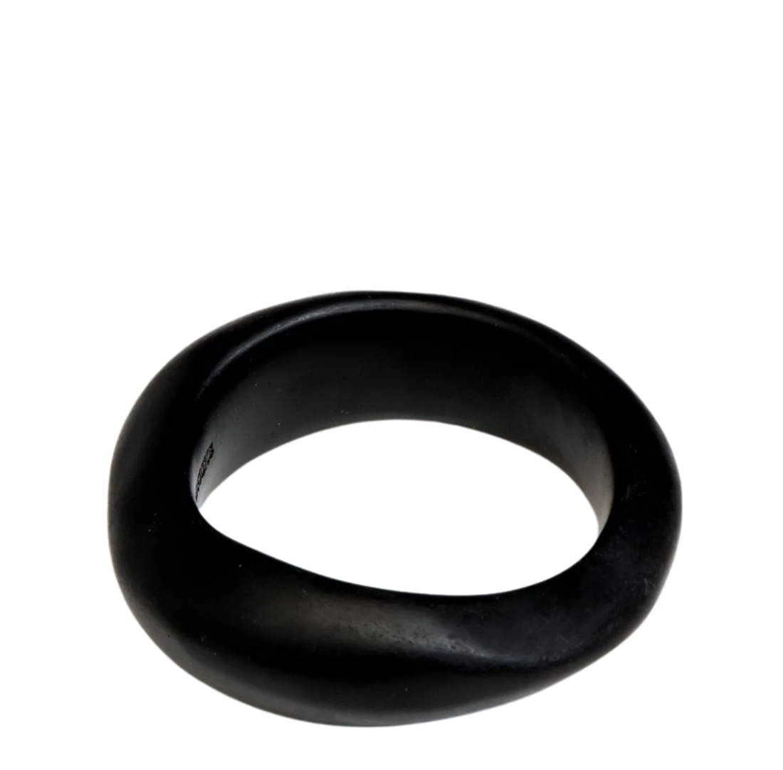 Earth Bangle | Black
