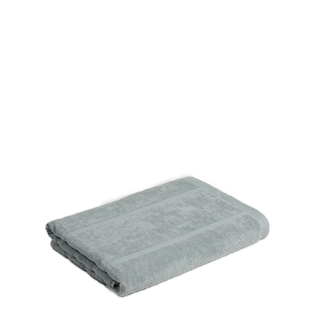 Woodford Pool Towel | Cement