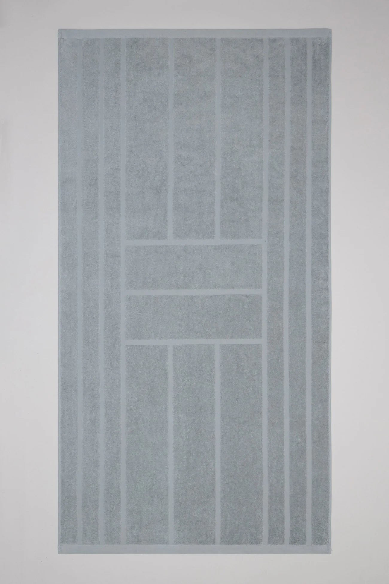 Woodford Pool Towel | Cement