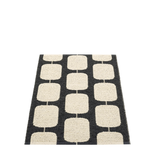 Sten Rug | Black | 100 x 70cm