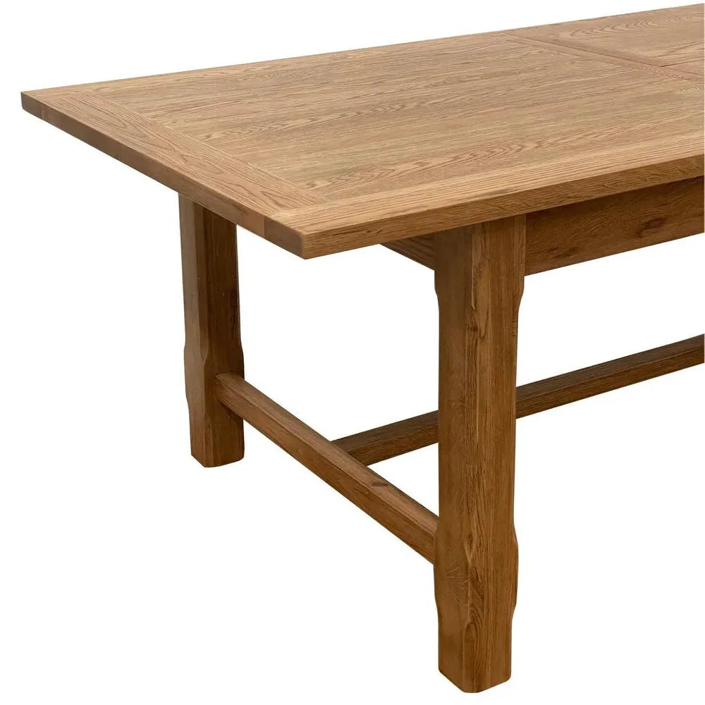 Extendable 3.1 m Hamptons Oakwood Dining Table