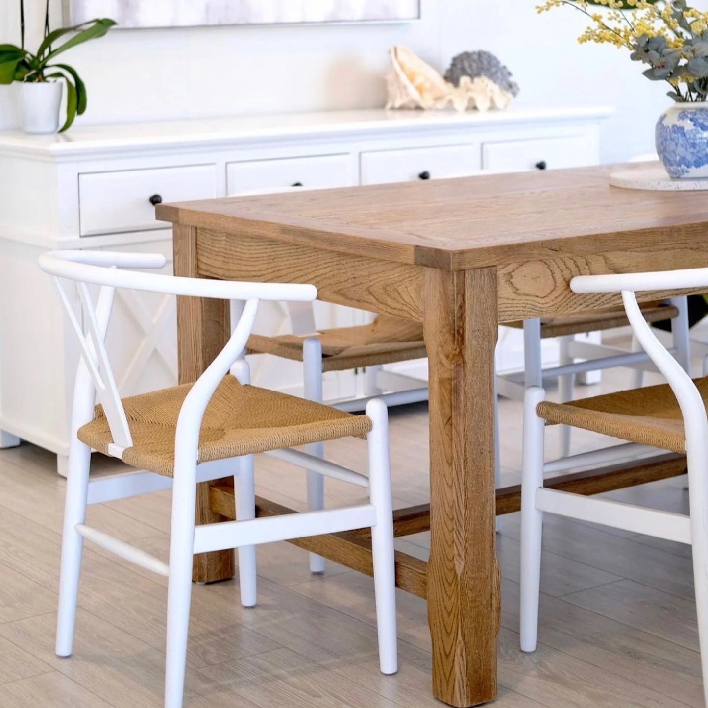 Extendable 3.1 m Hamptons Oakwood Dining Table